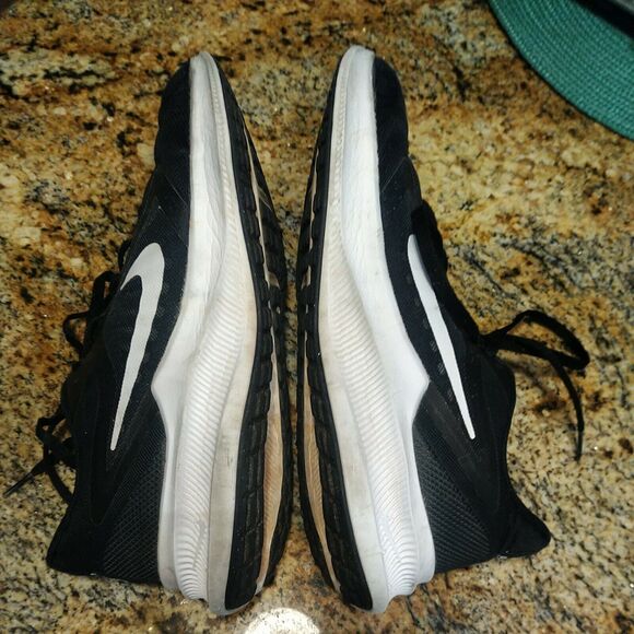 Nike Mens Downshifter CI9982-004 Black Running Shoes Men's Size 11 - Picture 7 of 12